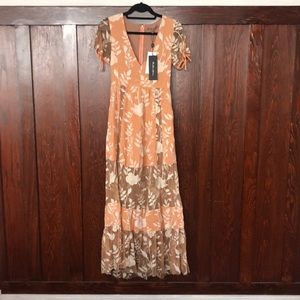 For Love & Lemons - Mia Maxi Dress in Peach